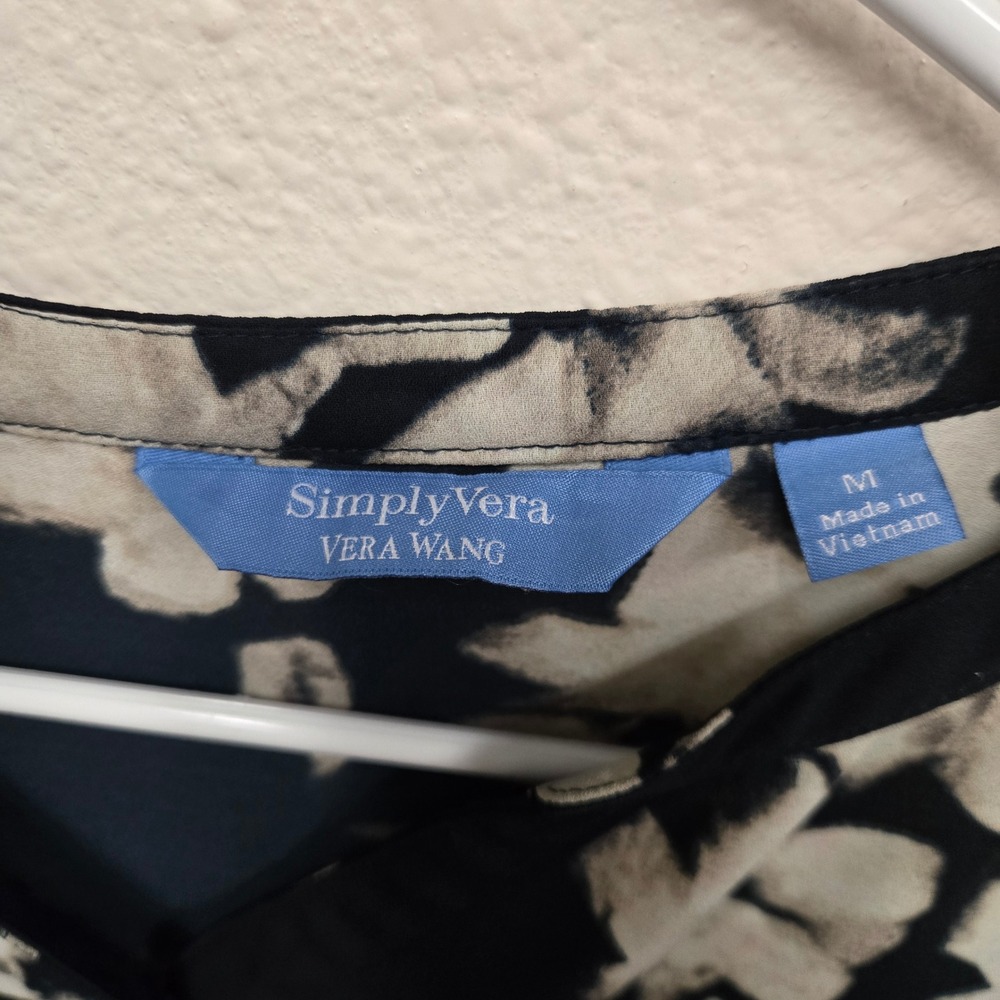 Simply Vera Vera Wang Navy Floral Print Tunic Blouse Top Women's Size Medium - Picture 2 of 9